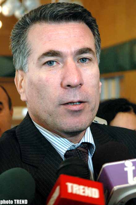 Первый вице-спикер парламента Азербайджана за продление срока полномочий президента